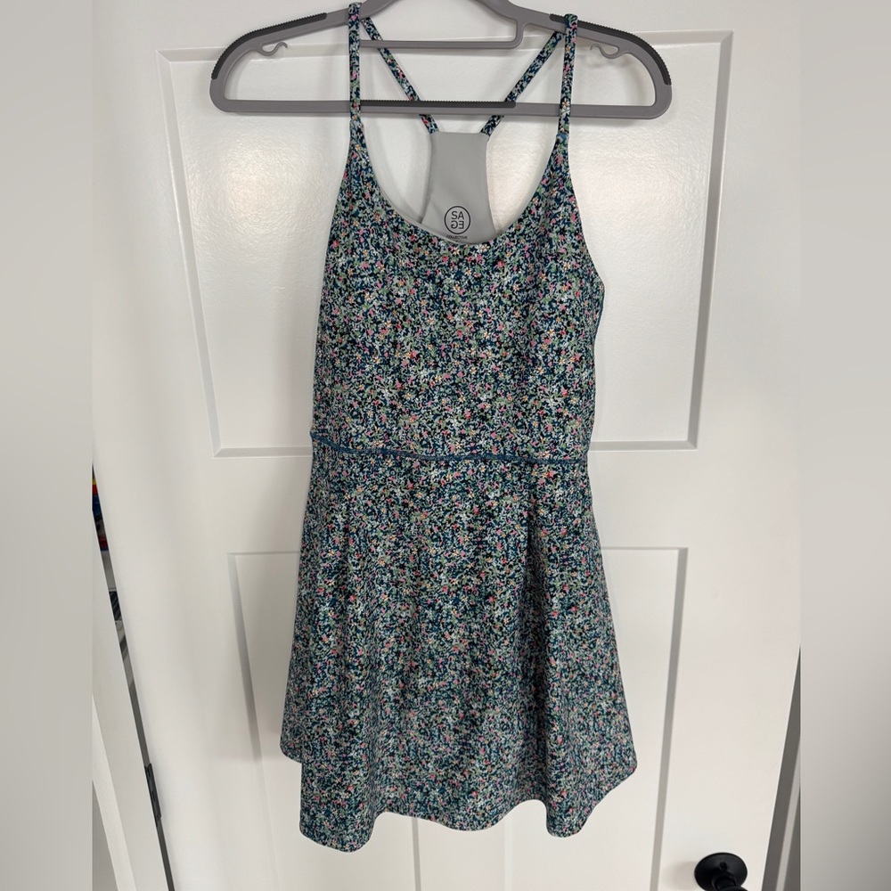 Sage Floral Print athletic Dress - Multicolor